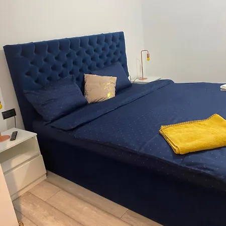 Ultralux Cu 3 * Craiova