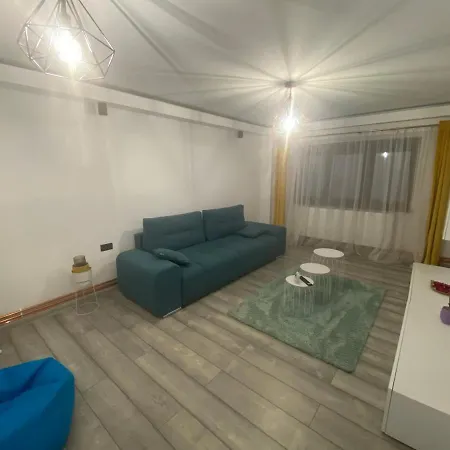 Apartment Ultralux Cu 3 Craiova