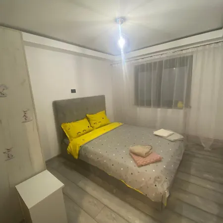 Ultralux Cu 3 Apartment Craiova