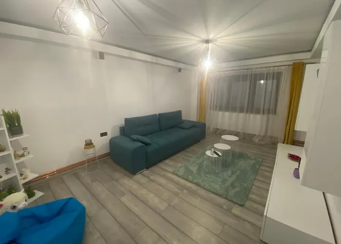 Lägenhet Ultralux Cu 3 Craiova