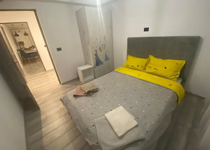 Ultralux Cu 3 * Craiova